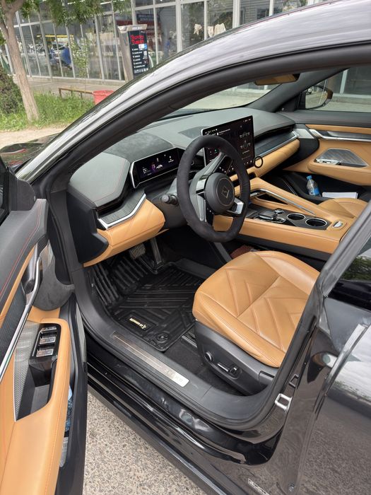 Zeekr 001 dual mator 3.8 s