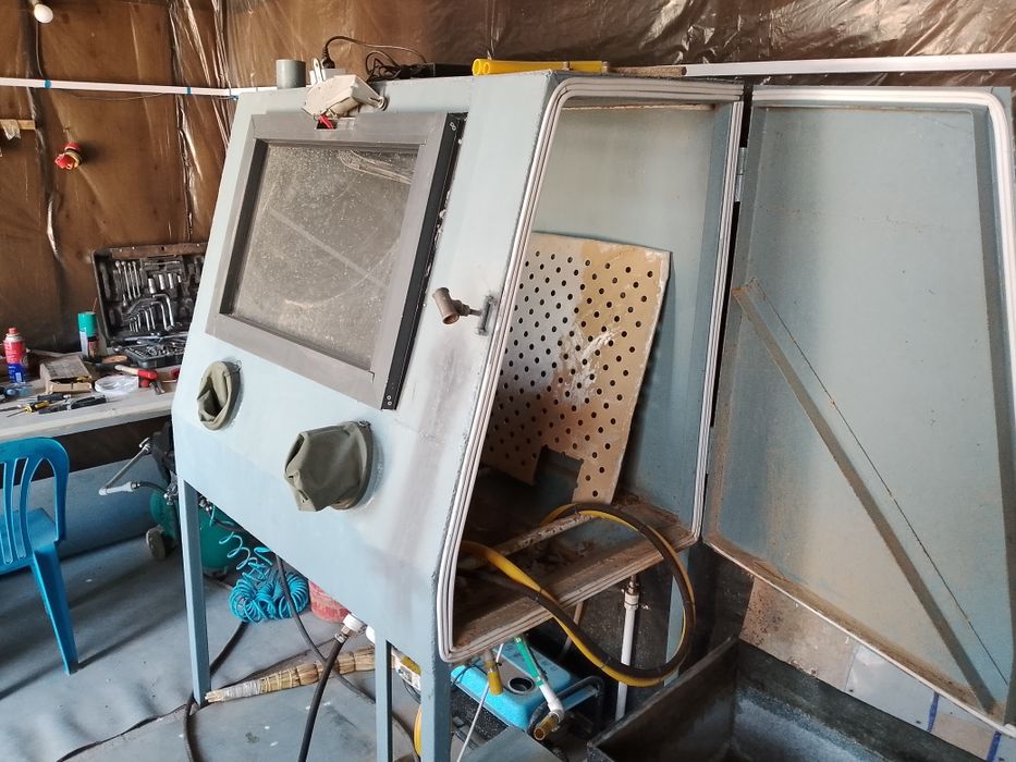 Аквабластинг и пискаструйная кабина ручная изготовления