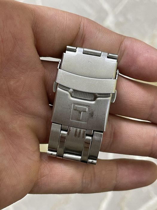 TISSOT 1853 (наручные часы)