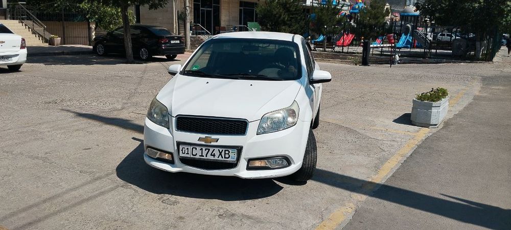 Продается Нексия 3