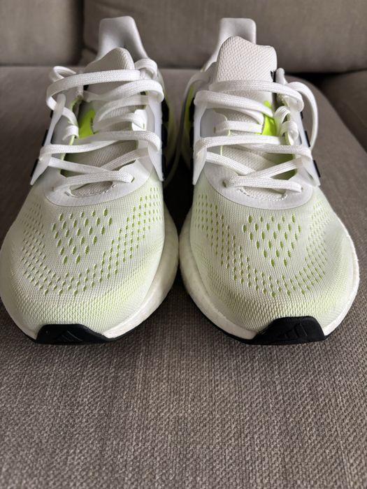 Adidasi Pureboost 23