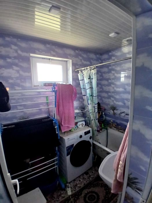 Арзон нархда 3хонали квартира сотилади