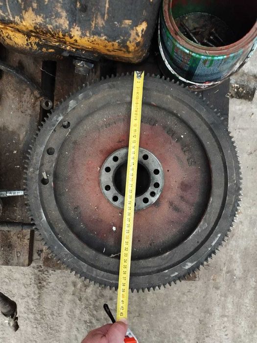 volanta  pentru motor deutz in 5 pistoane