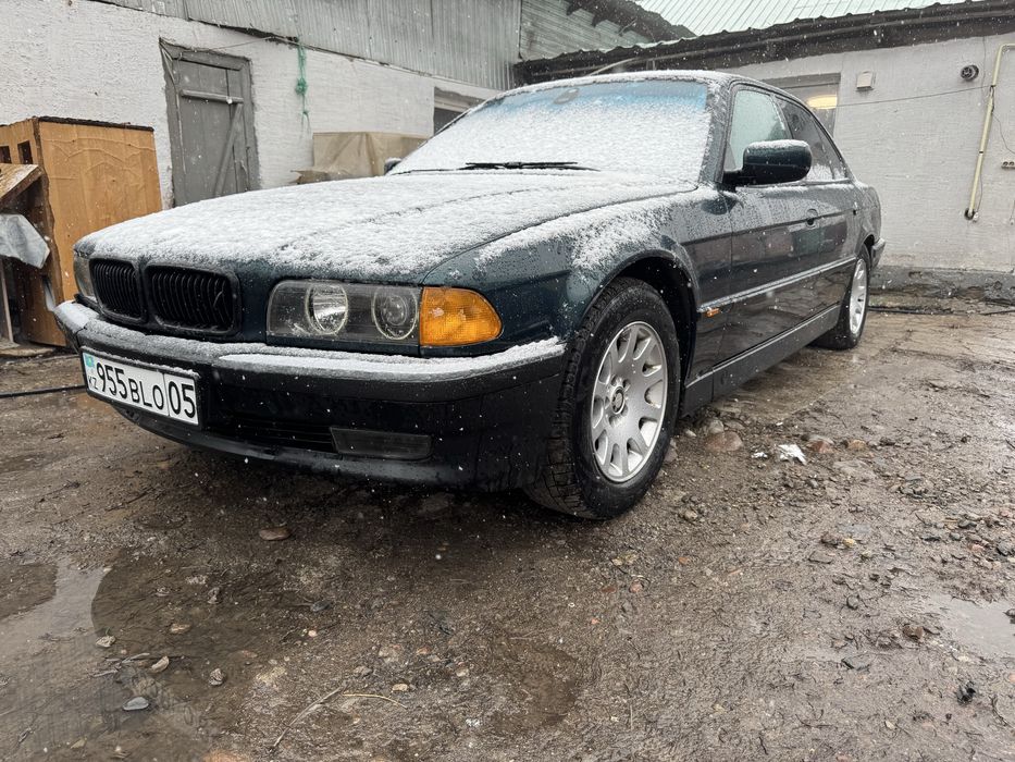 Бмв е38 в среднем состояний