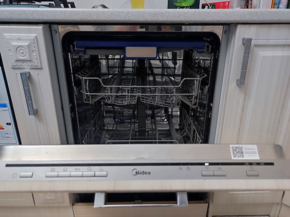 Посудамоющая машина