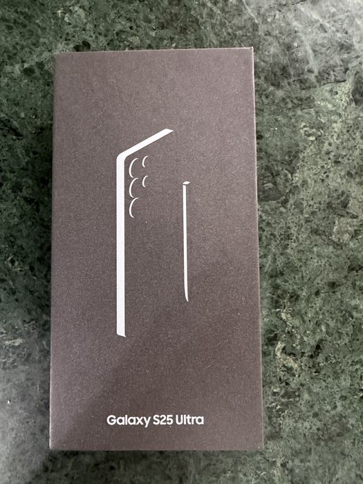 Samsung 25s ultra gray titanium