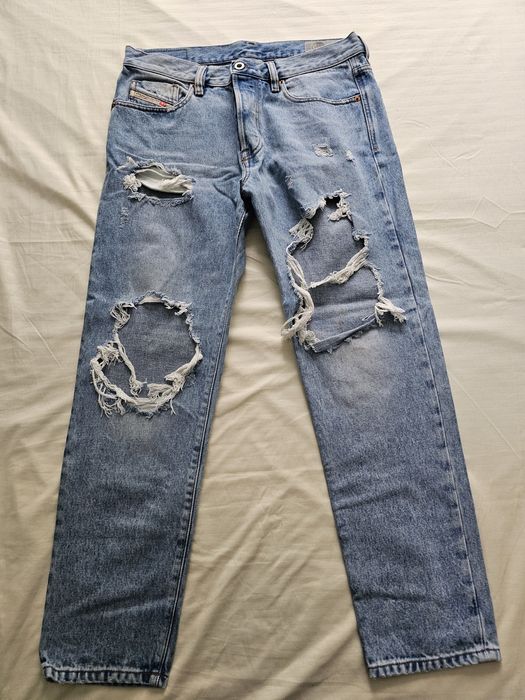 Blugi Diesel originali ( NOI )