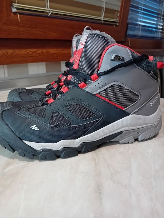 Туристически обувки