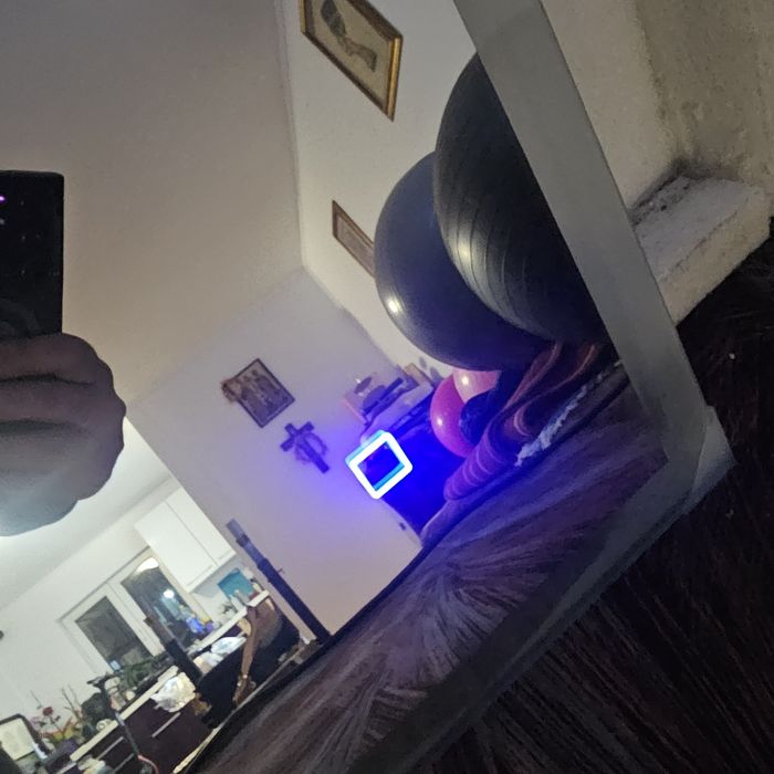 Oglinda smart  cu led 120x60cm funcționează doar jumate