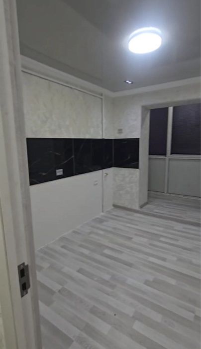 Яккасарай Саламатина. МЧС.  1 комнатная кирпич. Продажа