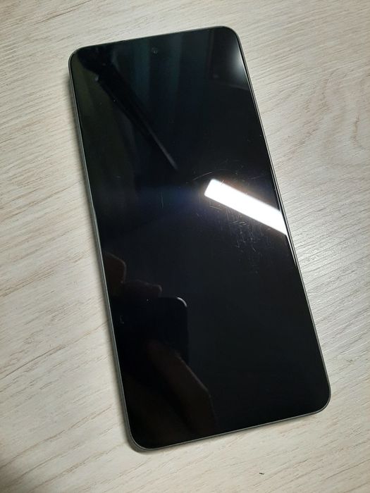 Телефон realme c67