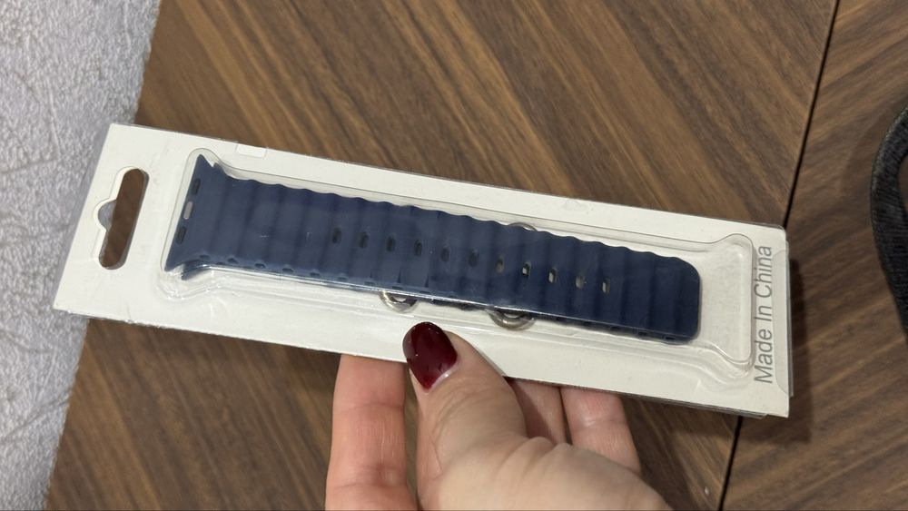 Продам Apple Watch SE 44mm.