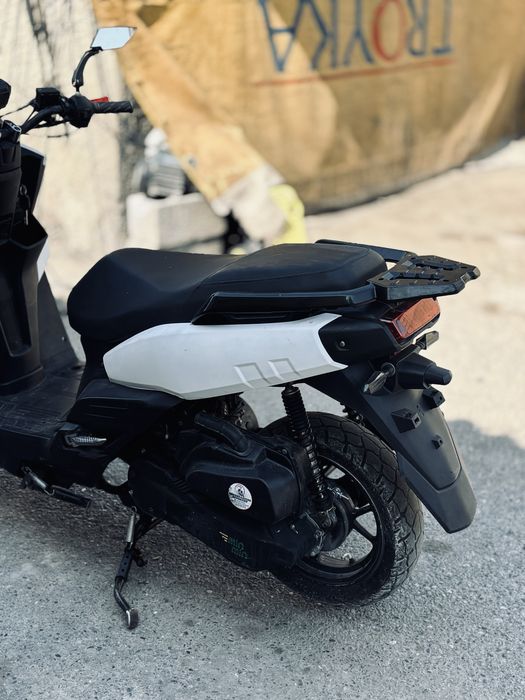 Продам мопед танк 150