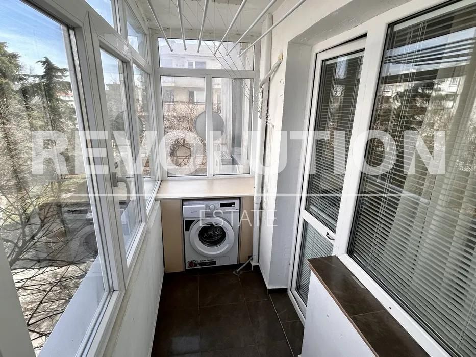 Дава се под наем Двустаен апартамент в Варна, Зимно кино Тракия - 55 кв.м за 450 € - Снимка #4