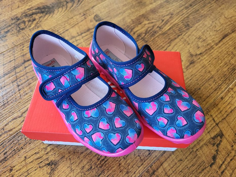 Нови пантофи за градина Superfit