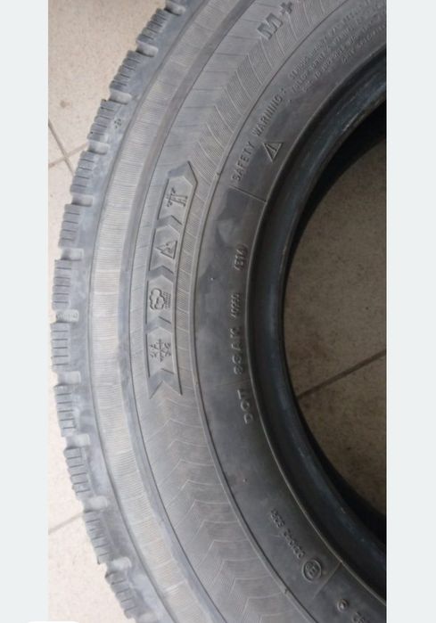 Vand 5 cauciucuri 225 75 r16 C în stare foarte bună la 150 de lei bucata