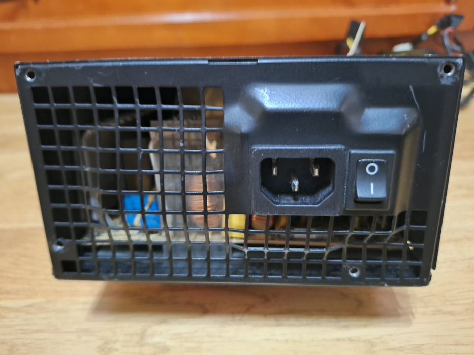 Sursă PC ATX Fusion 550 R, Eco 80, 550W, silențioasă, eficientă.