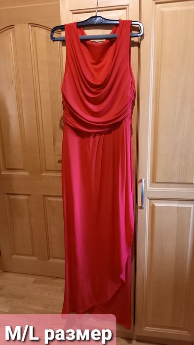 Дамски рокли и ризи