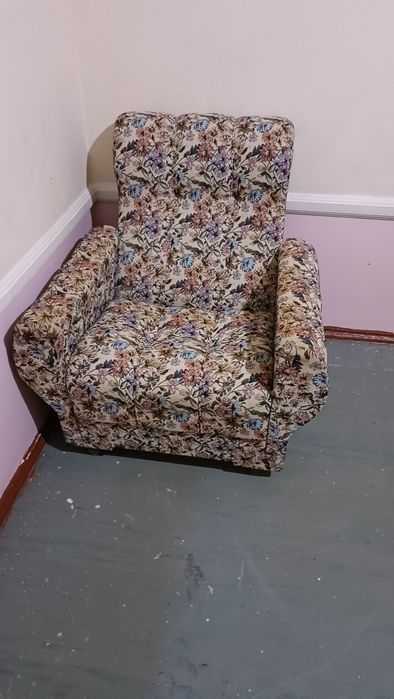 Kreslo divan 3ta komplekt