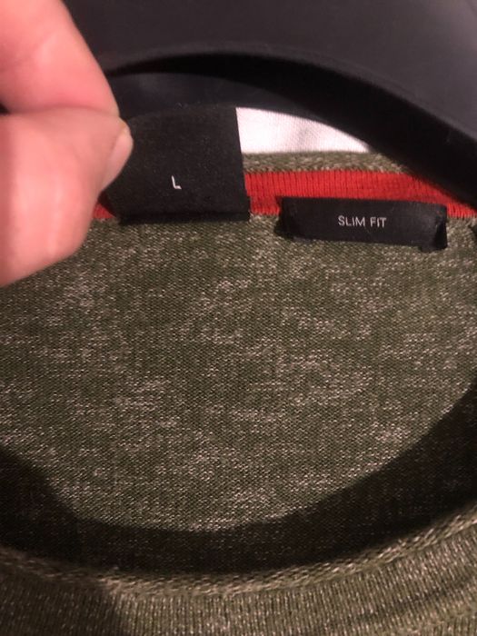 Pulovar Boss,marimea L