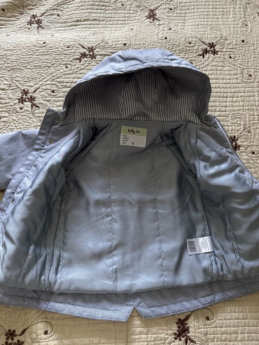 Продам куртку на мальчика 86р
