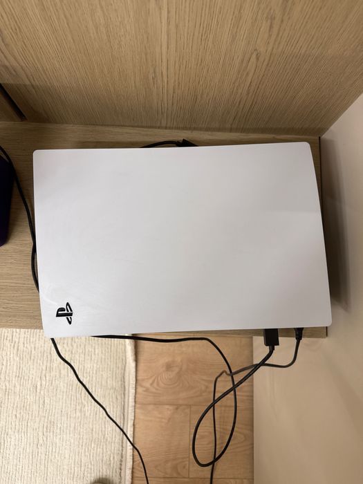 PlayStation 5 в идеальном состоянии