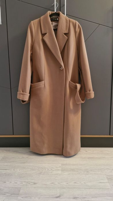 Продам Пальто осеннее