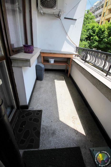 Дава се под наем Тристаен апартамент в Бургас, Център - 76 кв.м за 510 € - Снимка #6