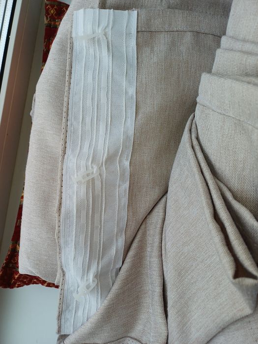 Продам недорого тюль и шторы