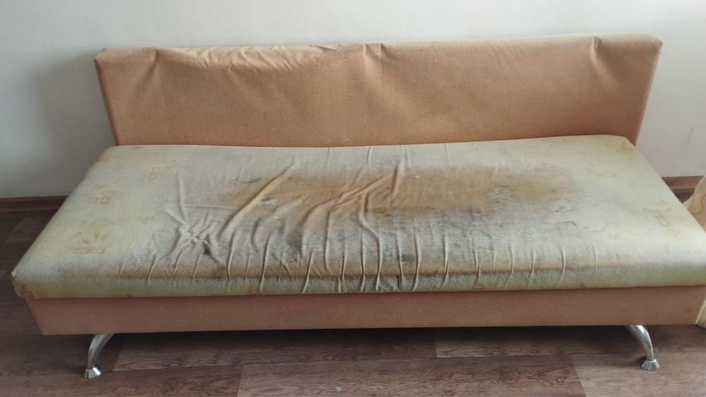 Отдам даром тахту