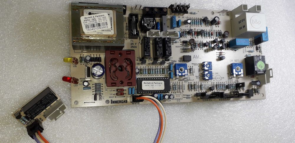Placa electronica pentru centrala termica Immergas Eolo Star,