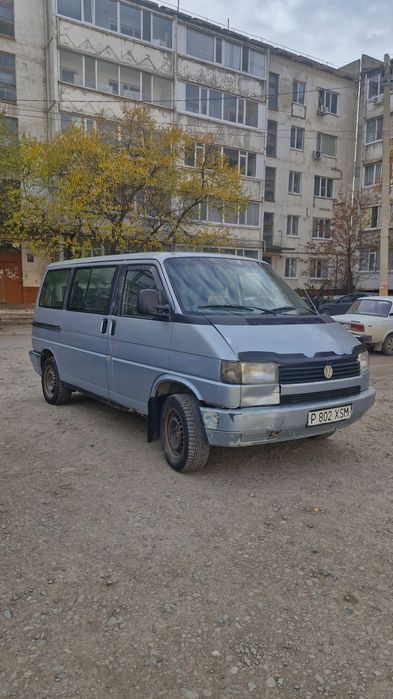 Volkswagen T-4 caravelle