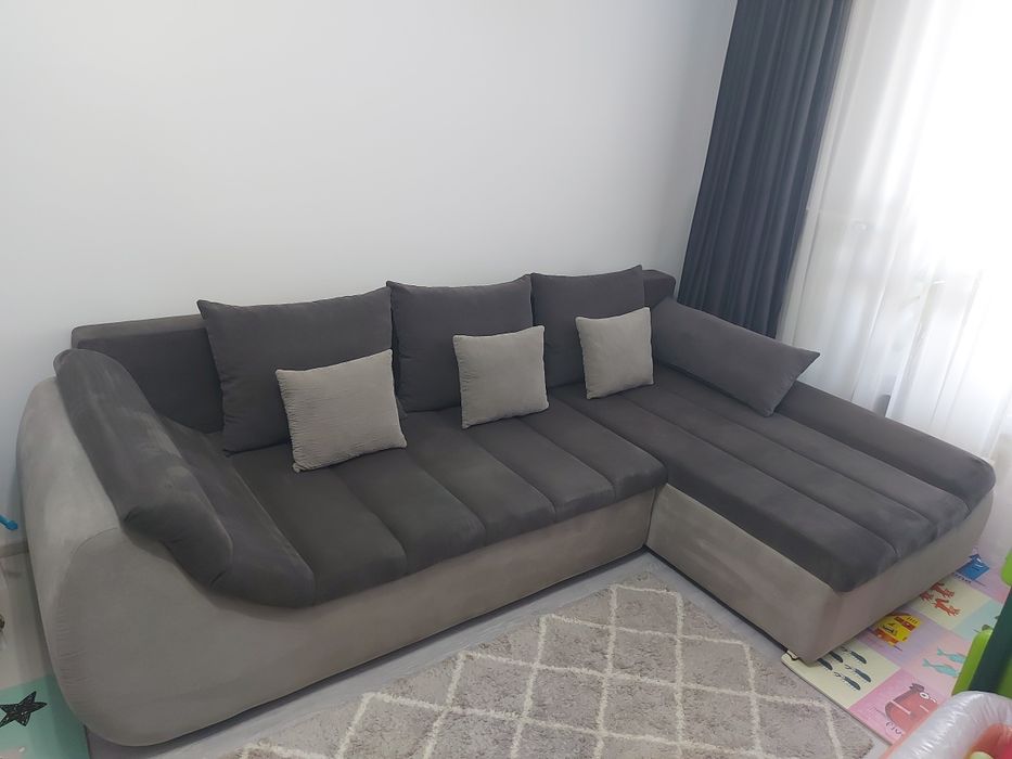 Colțar/Canapea extensibilă!