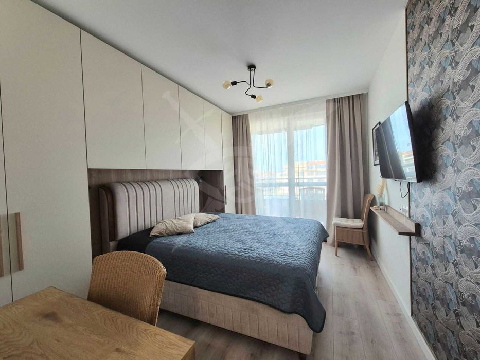 Продава се Двустаен апартамент в Бургас, Сарафово - 65 кв.м за 2539 €/кв.м - Снимка #12