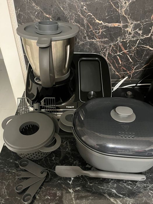 Продам кухоный робот