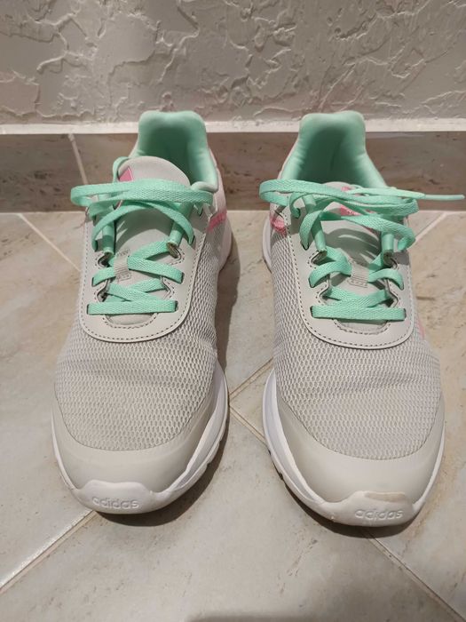 Сиви маратонки Adidas