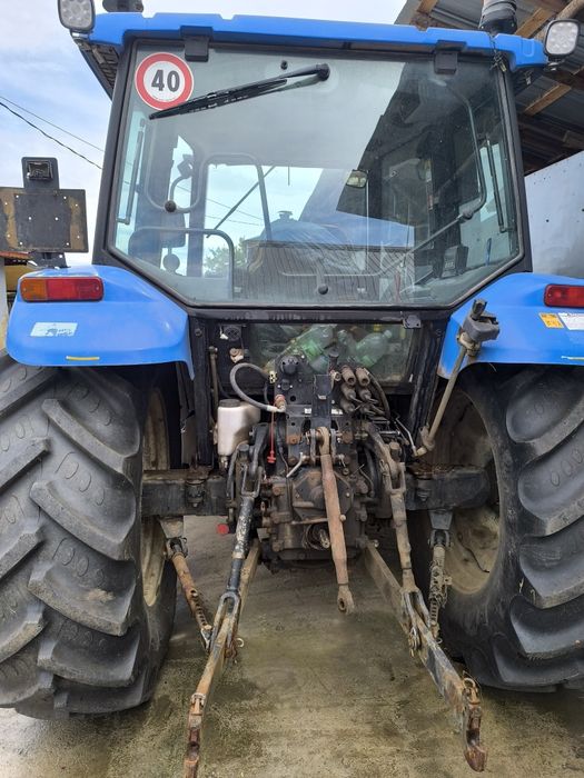 Tractor New Holland TL 100