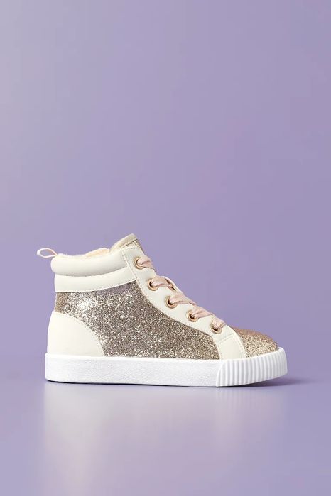 Продам ботинки дёшево для девочек