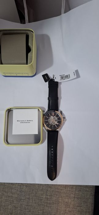 Ceas Fossil Nou  Automatik .Cod produs BQ2383