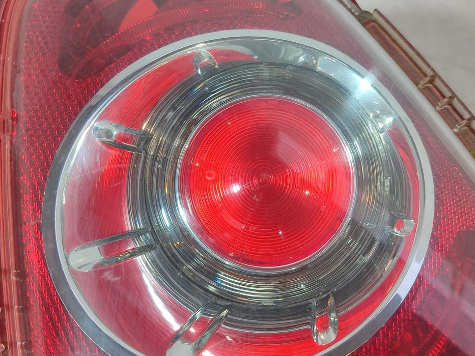 Stop aripă spate dreaptă Hatchback Mini One R56 2011 2.0 Diesel 105kW Cod OEM: 63217255912 (5G3)