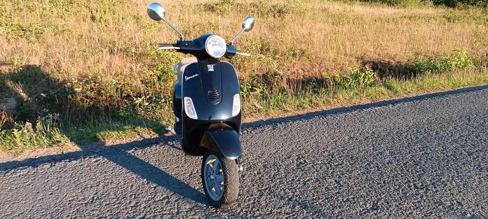 Scuter Vespa lx 50 4t