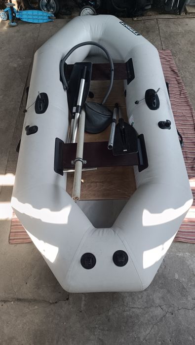 Гребельная лодка