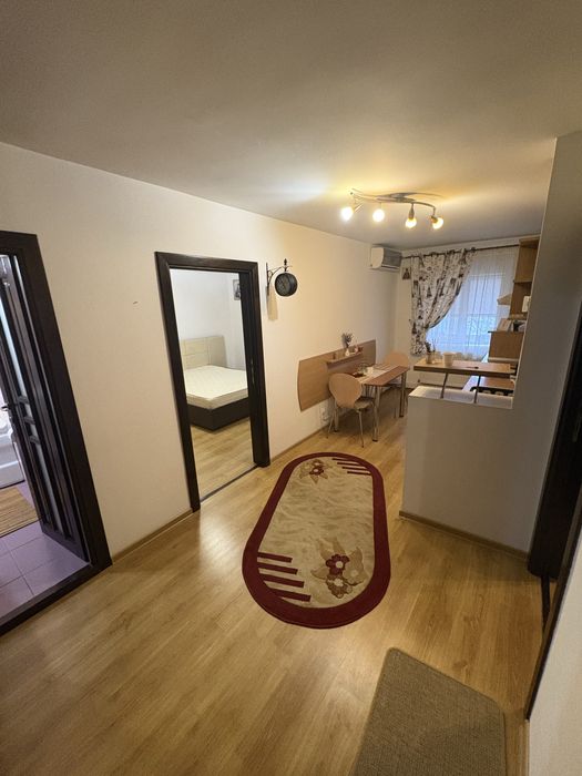 Apartament de inchiriat
