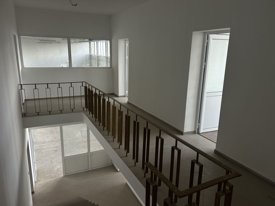 Дава се под наем Промишлена сграда в Габрово, Промишлена зона - 400 кв.м за 2.55 € - Снимка #5