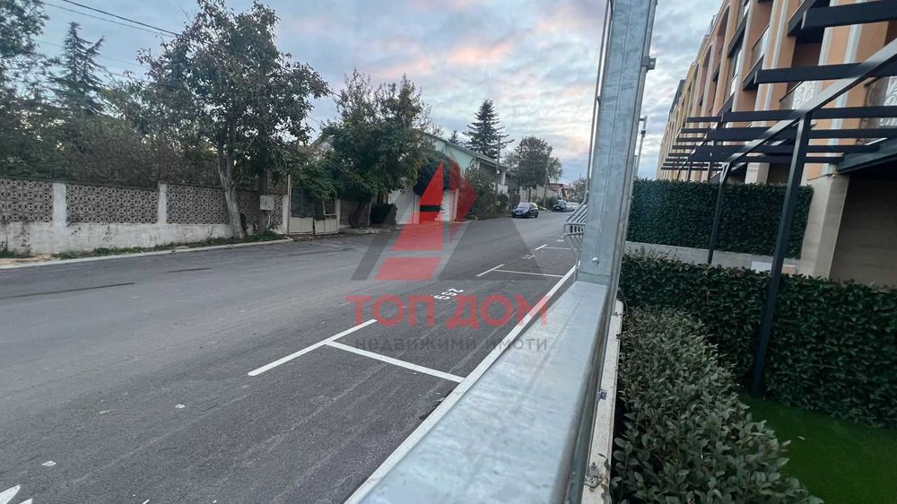 Дава се под наем Офис в к.к. Св.Св. Константин и Елена - 90 кв.м за 510 € - Снимка #9