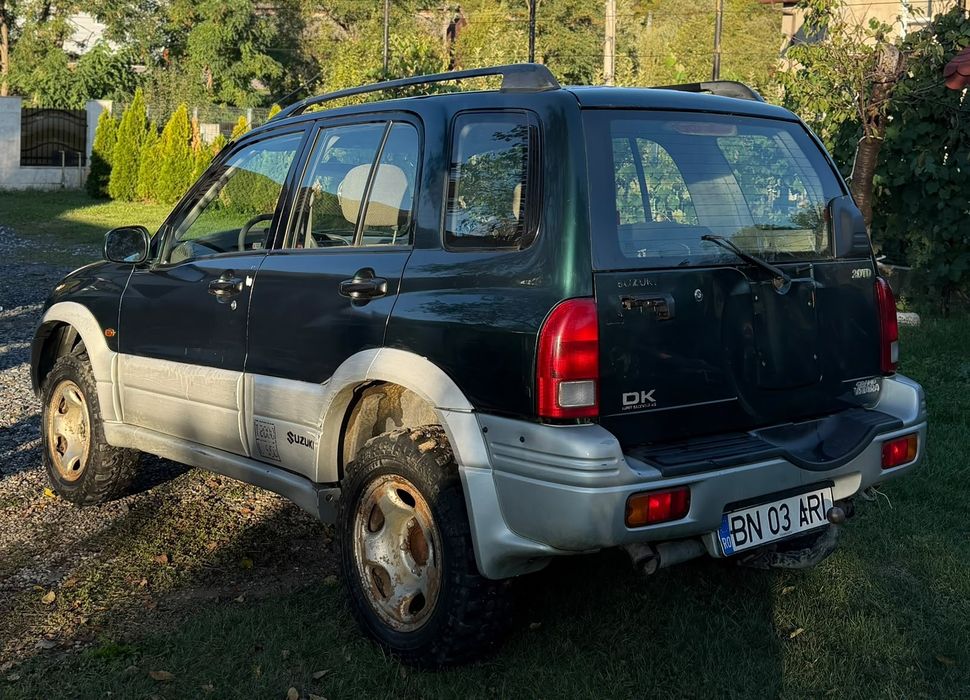Suzuki grand  vitara 2.0 motor mazda