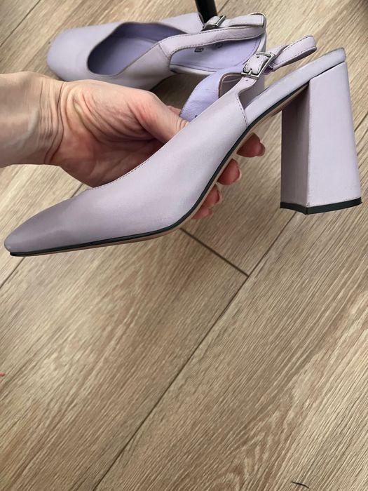 Обувки 38 размер