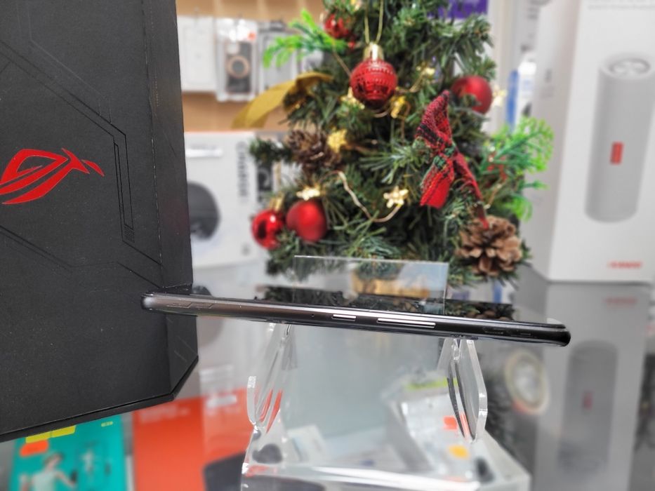 Magazin Rate Asus Rog 2 128/8GB stare f buna full box 6 Luni Garantie