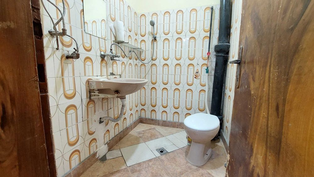 Продава се Тристаен апартамент в Габрово, Център - 68 кв.м за 675 €/кв.м - Снимка #8