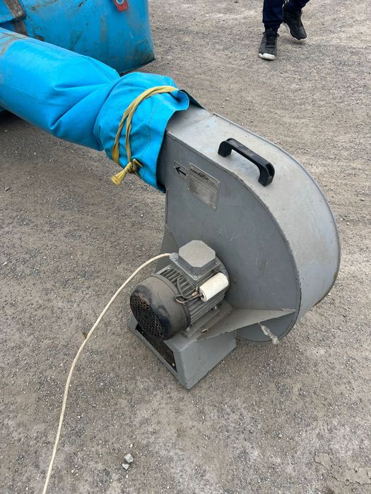 Надуваем батут Спондж Боб